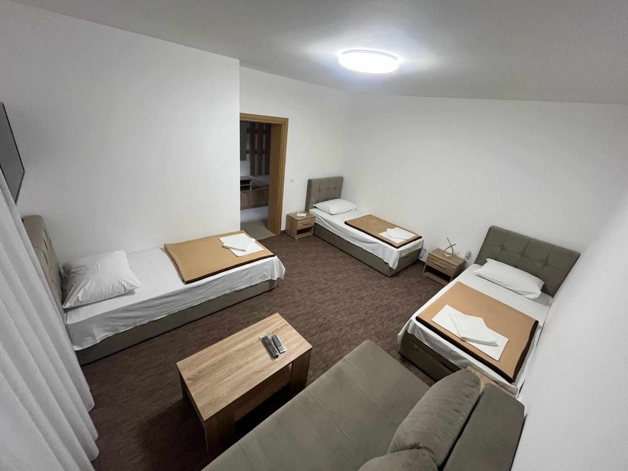 Motel Aura Mostar Exterior photo